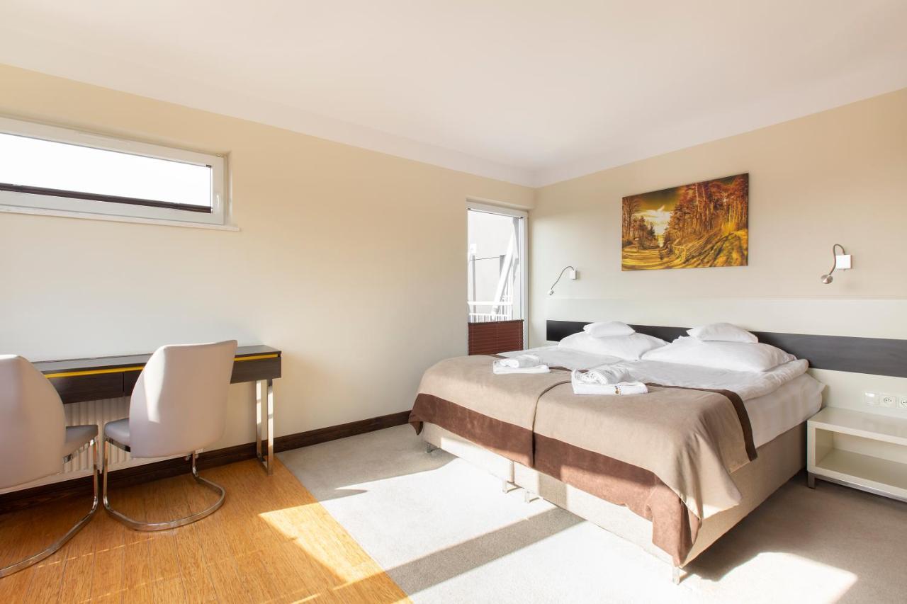 Villa Buki Pokoje & Spa Jastrzębia Góra 外观 照片